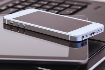 Mobile Device Risks, Records & Rules: Using Policy to Manage Legal & Regulatory Compliance